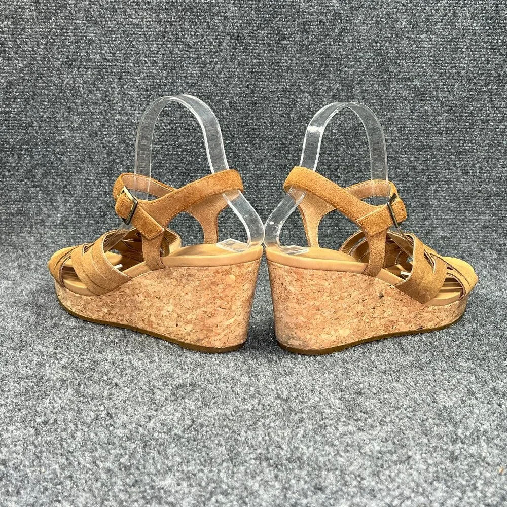 UGG Uma Wedge Sandals Women's Size 8.5 Chestnut Suede Cork Strap Buckle Platform